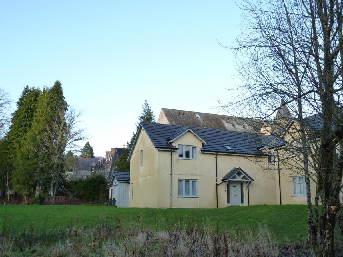 Loch Ness Abbey Cottages Fort Augustus Exterior foto