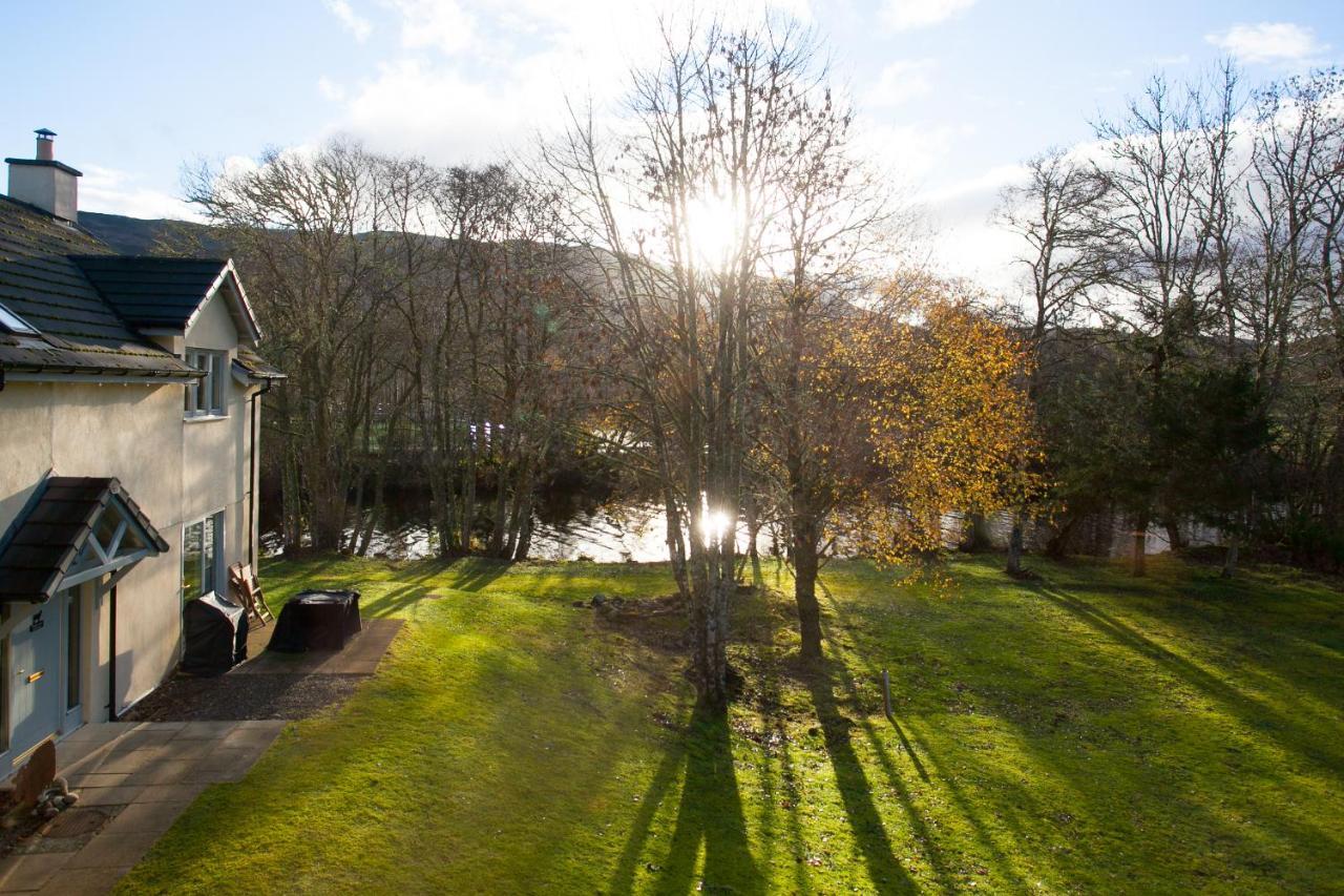 Loch Ness Abbey Cottages Fort Augustus Exterior foto